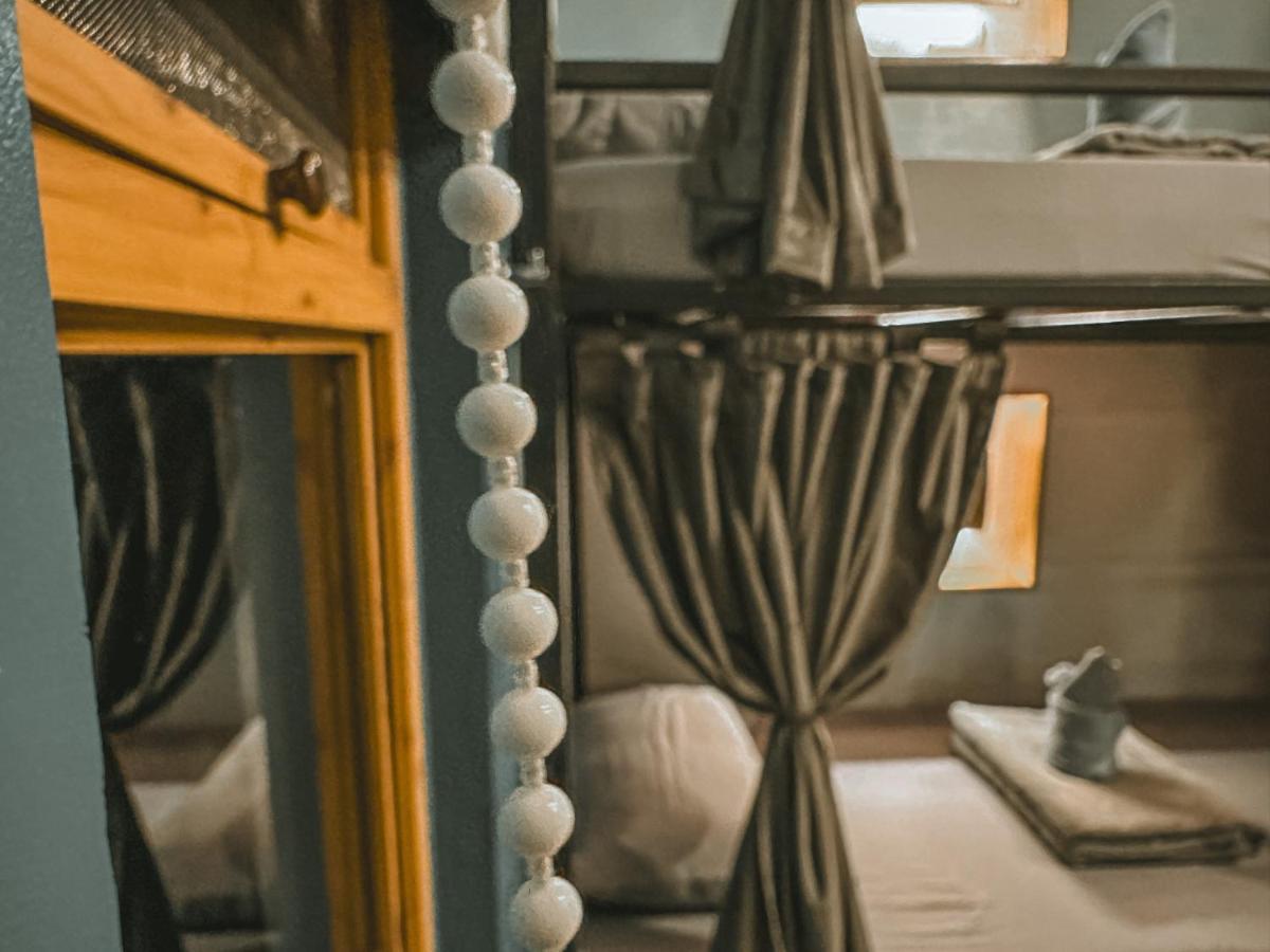Outpost Hostel - Busuanga Eksteriør billede