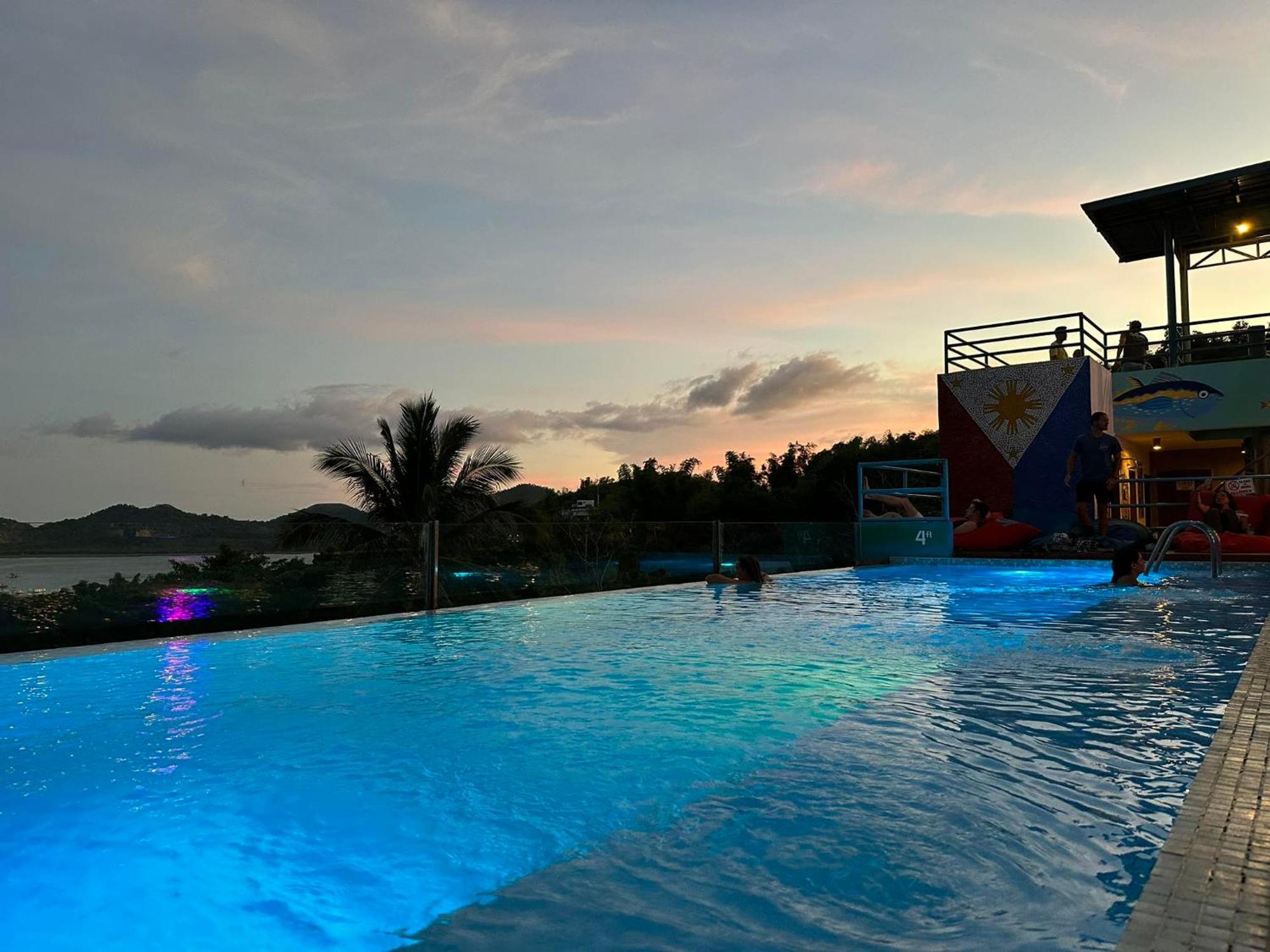 Outpost Hostel - Busuanga Eksteriør billede